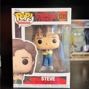 Stranger Things Steve Harringon Funko Pop